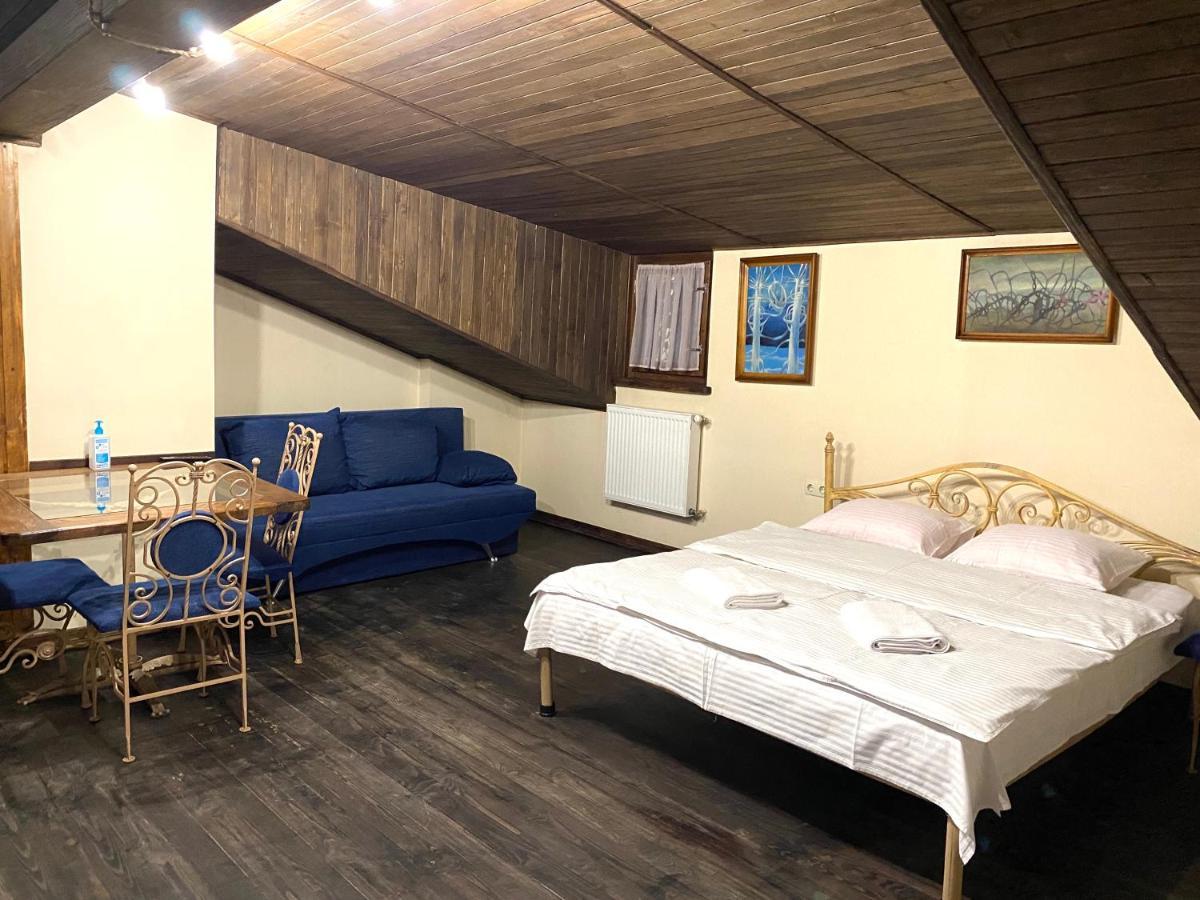 Квартира В Центрі На Вулиці Лесі Українки 19 Lviv Eksteriør bilde