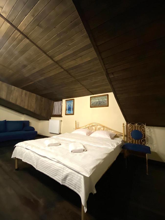 Квартира В Центрі На Вулиці Лесі Українки 19 Lviv Eksteriør bilde