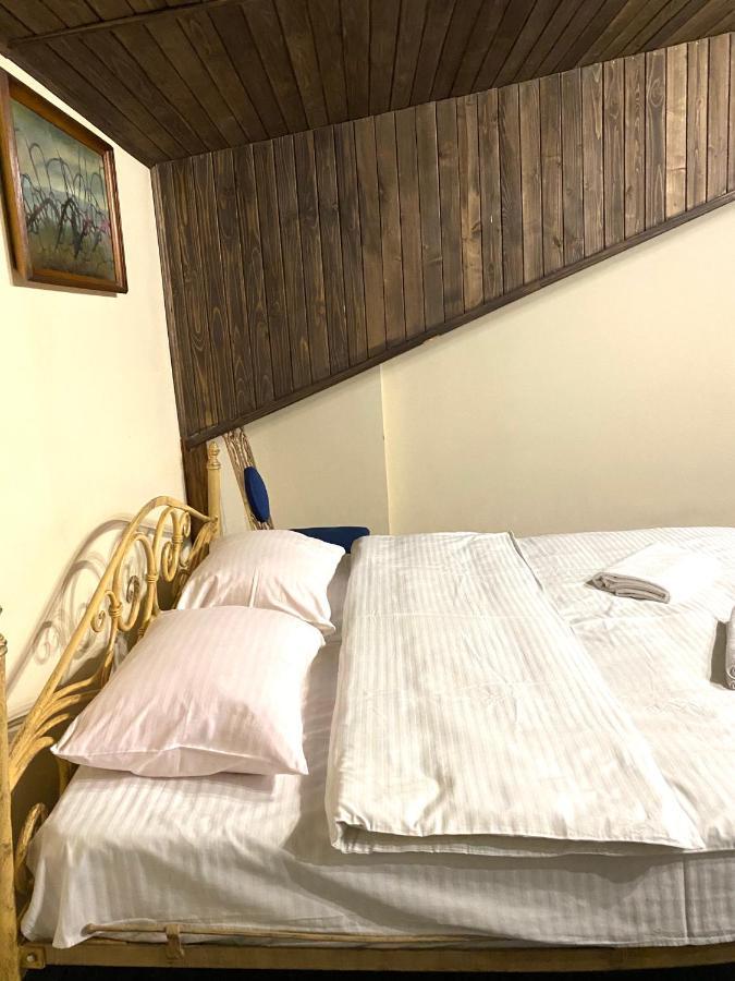 Квартира В Центрі На Вулиці Лесі Українки 19 Lviv Eksteriør bilde