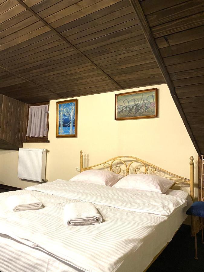 Квартира В Центрі На Вулиці Лесі Українки 19 Lviv Eksteriør bilde