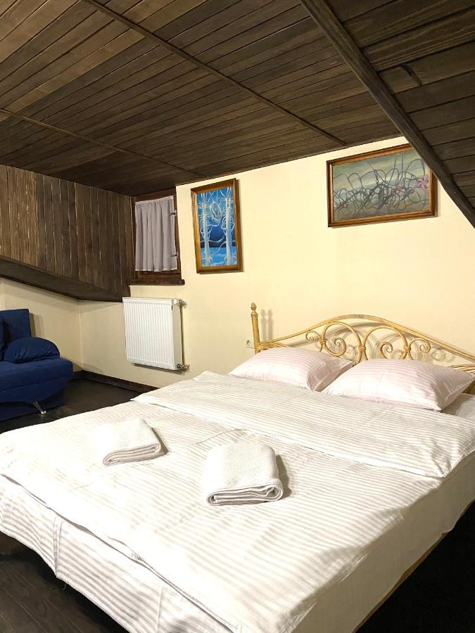 Квартира В Центрі На Вулиці Лесі Українки 19 Lviv Eksteriør bilde