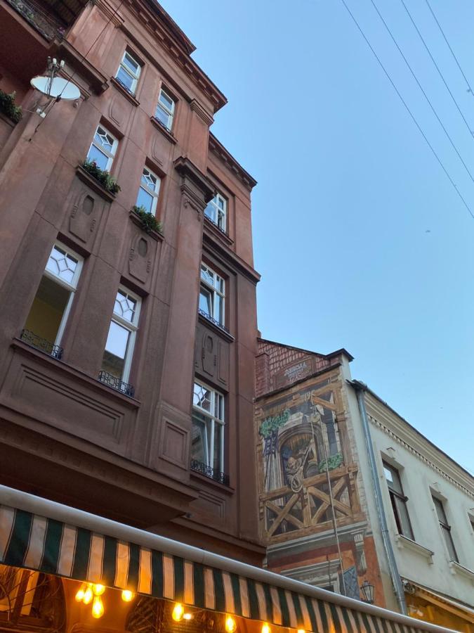 Квартира В Центрі На Вулиці Лесі Українки 19 Lviv Eksteriør bilde